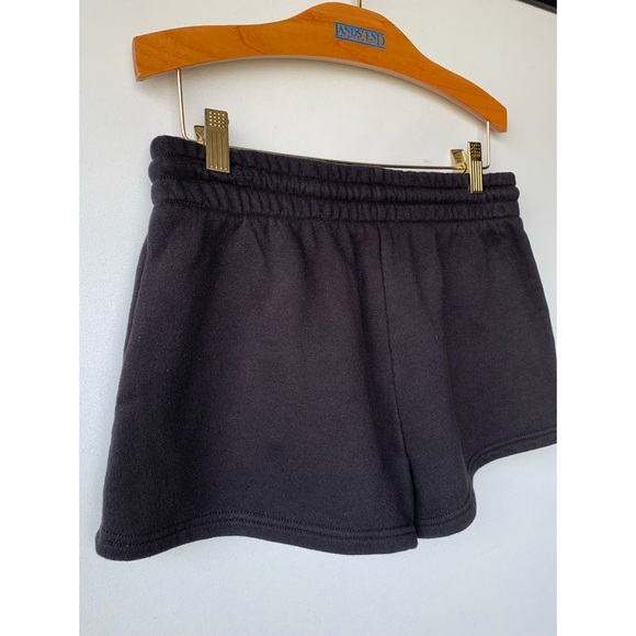 Small, Aritzia TNA, black cozy sweater shorts - Picture 6 of 13
